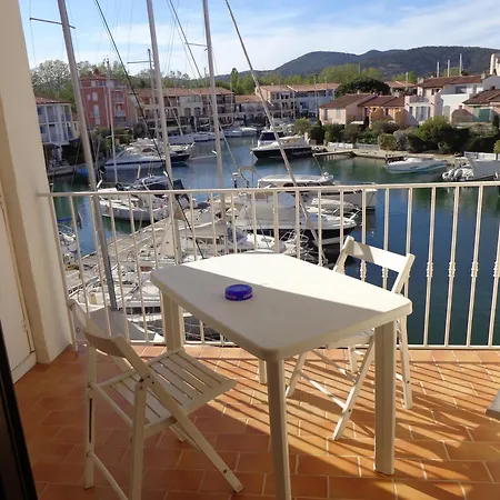 Avec Vue Sur Bateau *