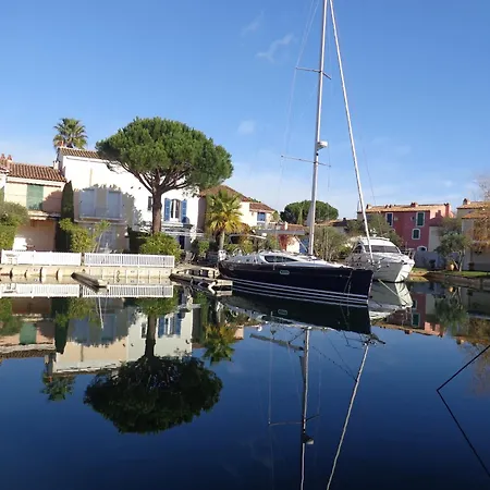Avec Vue Sur Bateau * Grimaud