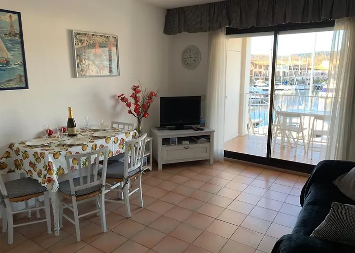 Avec Vue Sur Bateau דירה